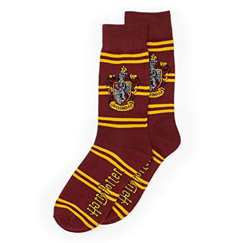 Culture Fly Harry Potter Red Knit Winter Bundle - Scarf Beanie Socks Gift Set
