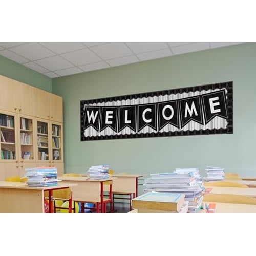 Teacher Created Resources Modern Farmhouse Black Pennants Die-Cut Border Trim