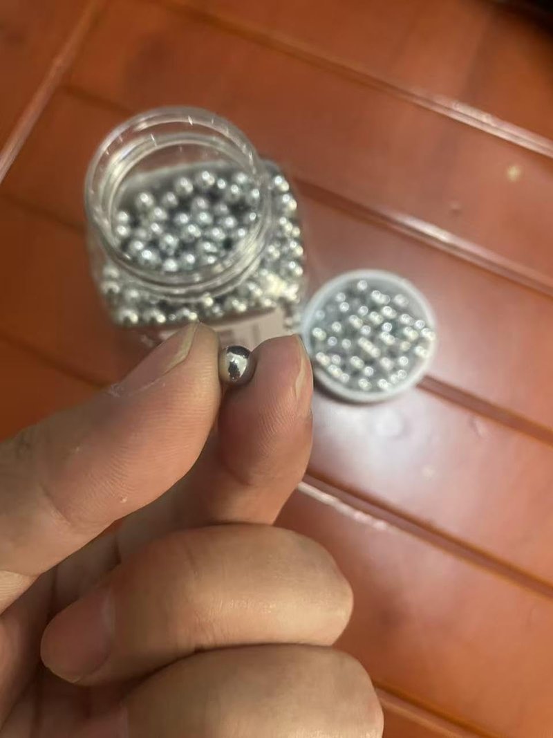 Alien Play 6mm BBS .30g Aluminum BBS 600 Counts for Target Practice, Self Defense and Plinking Only/Not for Airsoft Gaming Use (Alu Metal 0.30 Gram Airsoft BBS, 600 Rounds/Bottle)