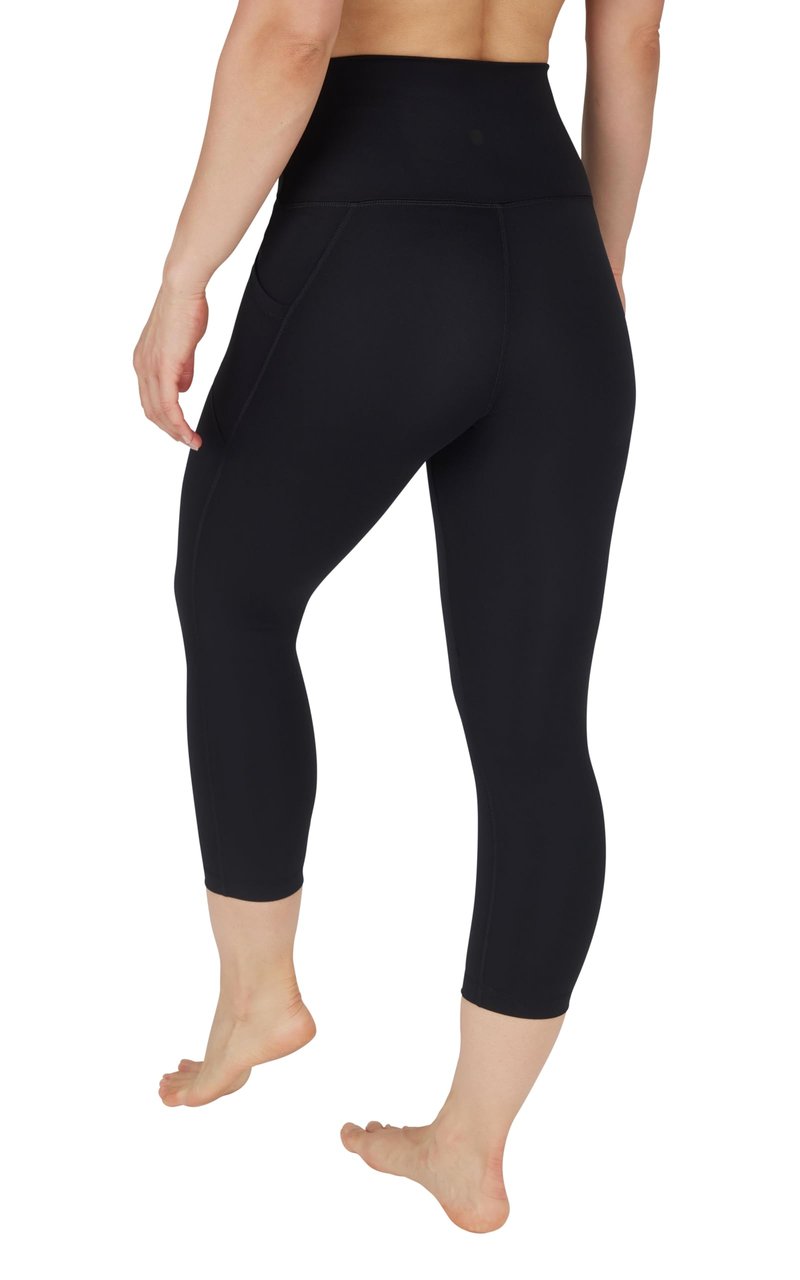 Yogalicious High Waist Squat Proof Yoga Capri Leggings with Pockets for Women - Black Lux Super High Waist with Pocket - Large