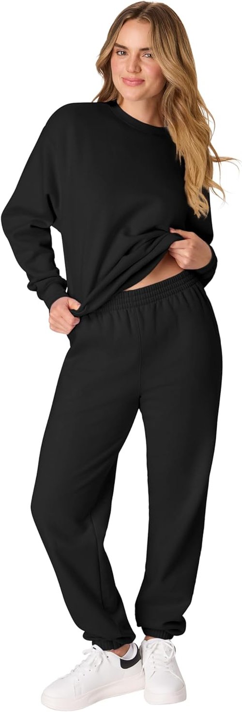 Hanes Women's Midweight Fleece Joggers - Comfortable Sweatpants with Pockets | 30" Plus Size