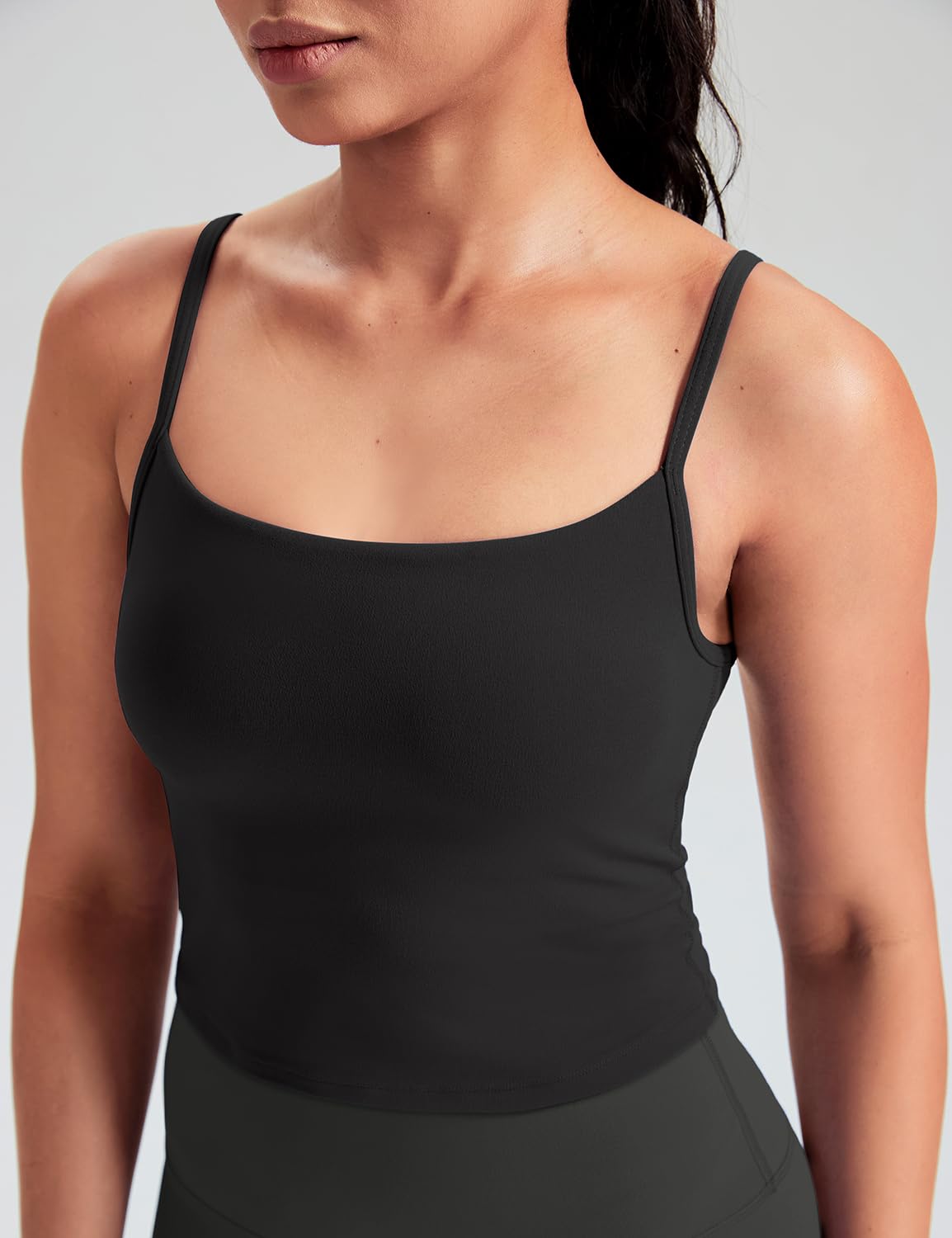 HeyNuts Cropped Cami Tank Top for Womens, Square Neck Spaghetti Thin Strap Low Impact Wirefree Workout Athletic Basic Gym Yoga Longline Sports Bras Padded Camisole with Built in Bras Black M