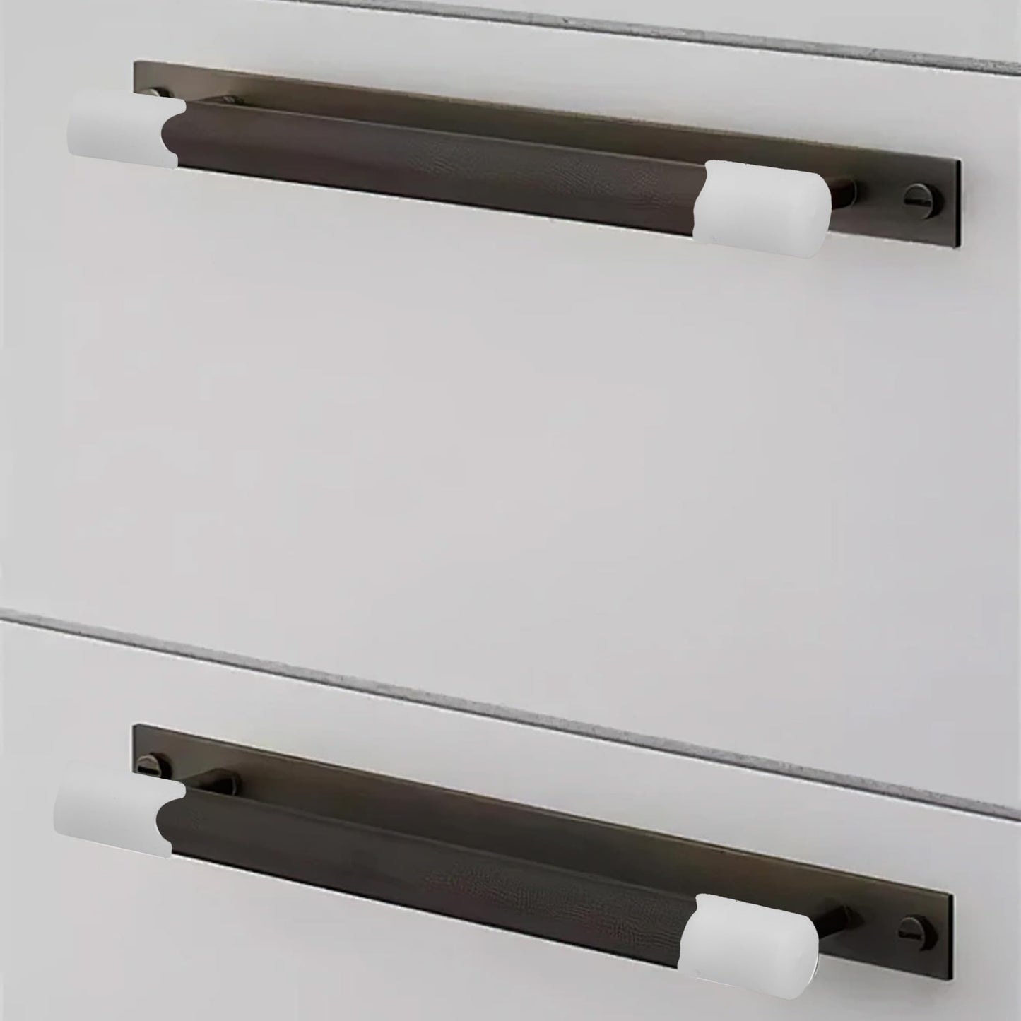 bociloy 16Pcs Round Silicone Cabinet Handle Corner Guards, Soft Anti-Collision Door Handle Covers Bumper Protectors for Furniture Table Drawer Wardrobe, Transparent