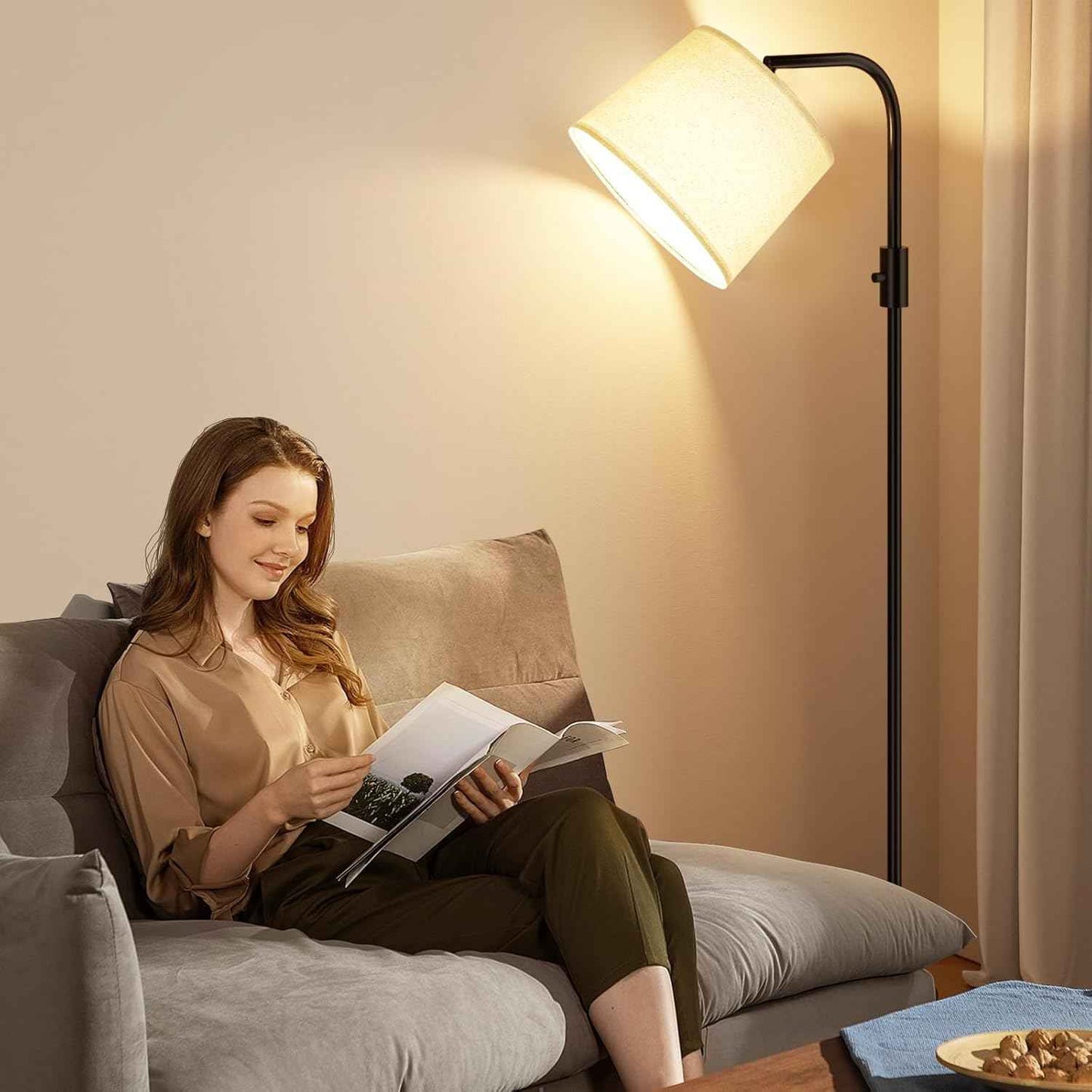 Modern Dimmable Floor Lamp with 9W LED Bulbs - Stylish Standing Light for Living Room & Bedroom (Gold & White)