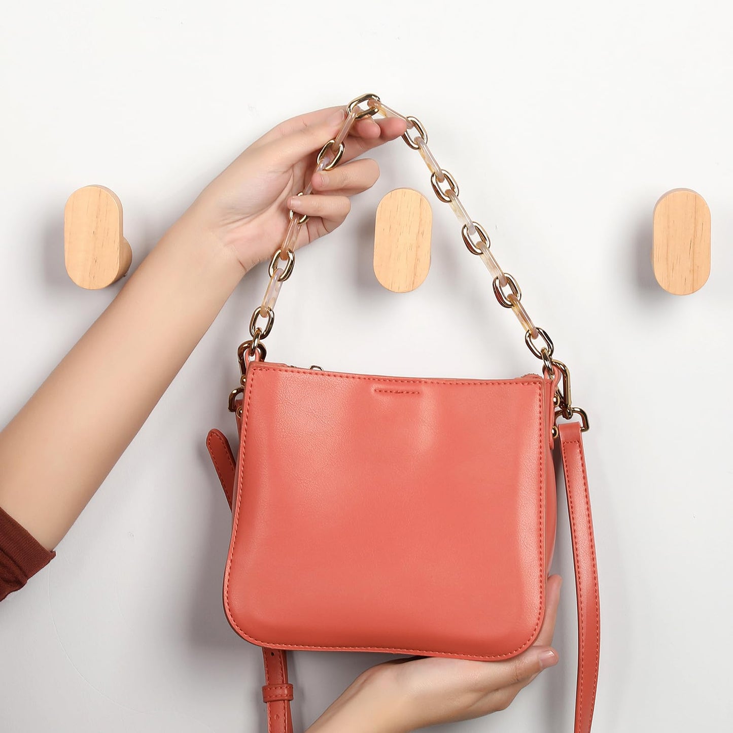 LIVESO Wood Wall Hooks, 2 Pack Modern Minimalist Wood Hooks Wall Mounted, Natural Wooden Wall Coat Hook Rack, Wooden pegs for Hanging Hat, Towel, Robe, Bag