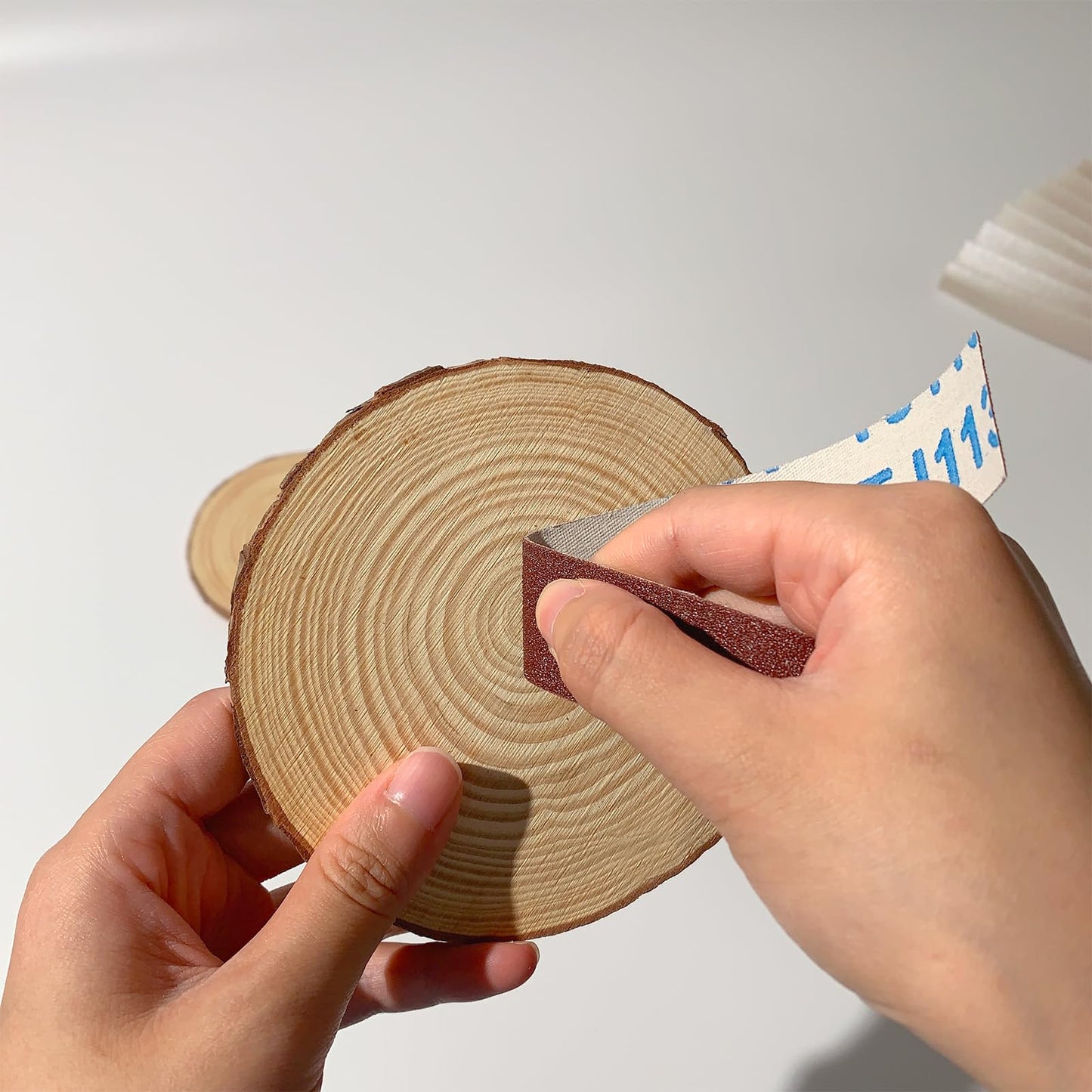 4 PCS Emery Cloth Roll, Sand Paper Assortment Pack Sandpaper 4 Grits Assorted for Wood Metal Sanding, Wet Dry Sandpaper 150/240/320/400 Grit