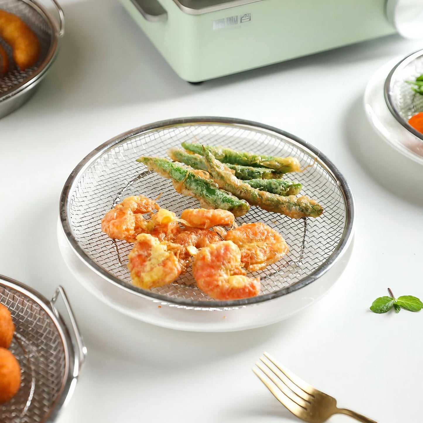 JANKOW Air Fryer Rack Round Stainless Steel Basket, Oil Strainer Basket, Round Stackable Grill, Deep Fryer Basket for Air Fryer Accessories in the Kitchen (Gold) (Silver)