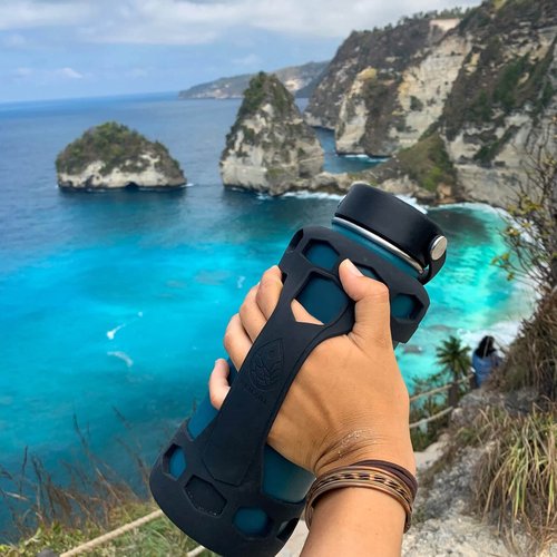 REUZBL Silicone Bottle Bumper with Patented Handle – Fits Hydro Flask 40 oz – Protective Bottle Boot Sleeve