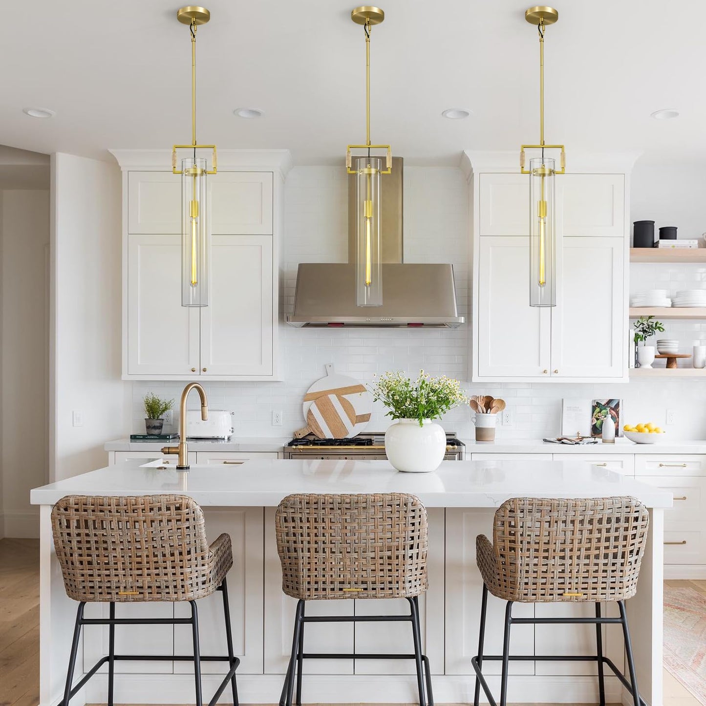 PIOUTNF Brass Pendant Lights,Modern Glass Pendant Lights Kitchen Island,21.6'' Farmhouse Gold Kitchen Pendant Lighting Over Island for Dining Table,Bathroom,Bedroom,Included E26 Bulb