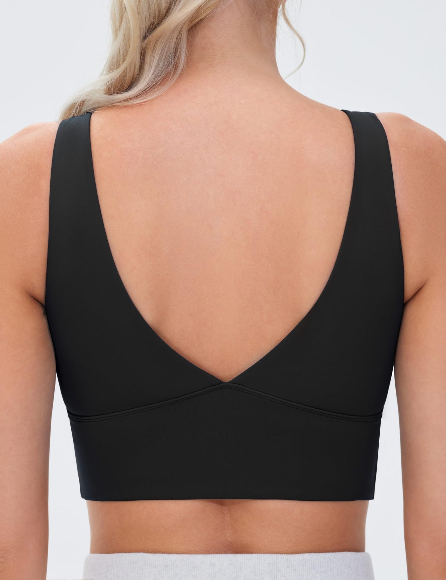 THE GYM PEOPLE Women's Padded Sports Bra V-Neck Wireless Stretchy Workout Crop Tops with Cross Hem Soft Yoga Bras Black