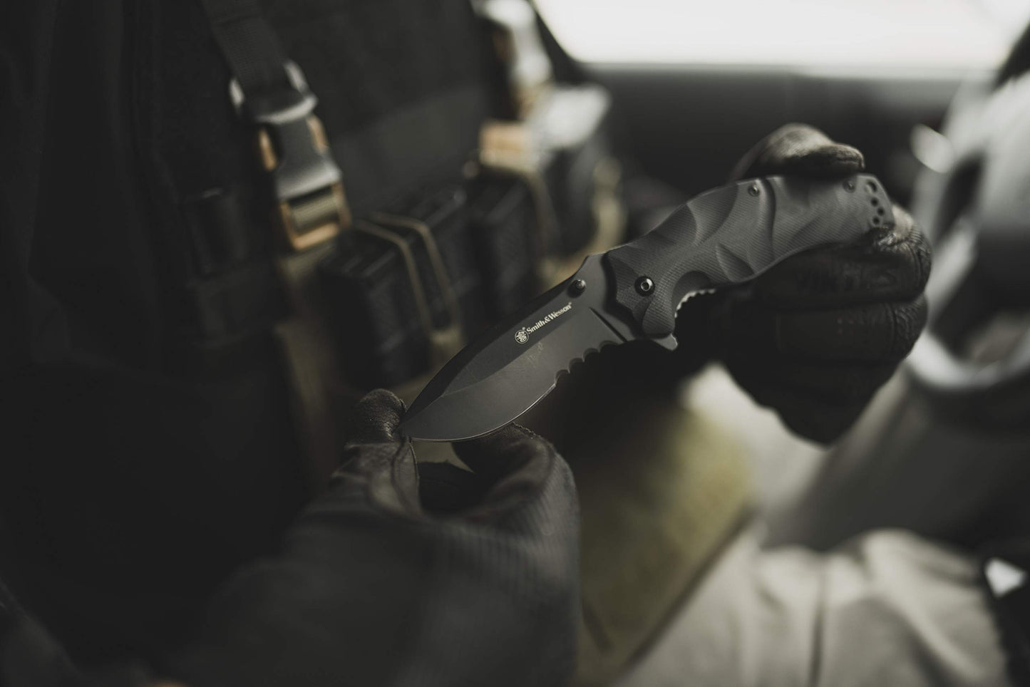 Smith & Wesson Black Ops Recurve 8in S.S. Assisted Opening Knife with 3.5in Drop Point Blade and G10 Handle for Outdoor, Tactical, Survival and EDC