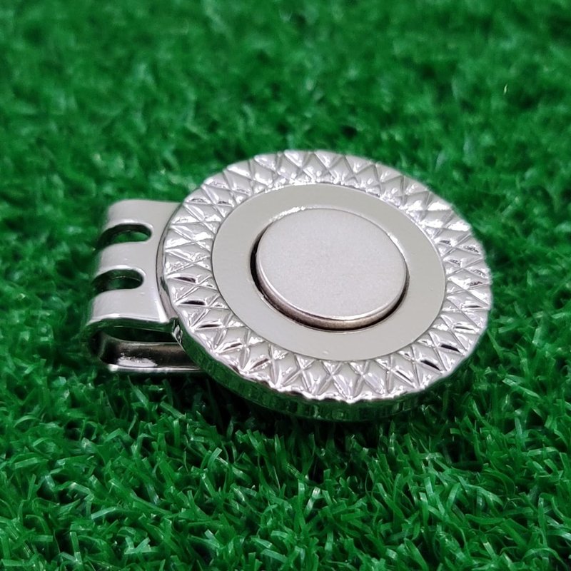 scorpy Golf Level Ball Marker with Metal Bead and Hat Clip, High Precision Putting Green Reading Aid Golf Accessories (Model Polaris, Platinum)