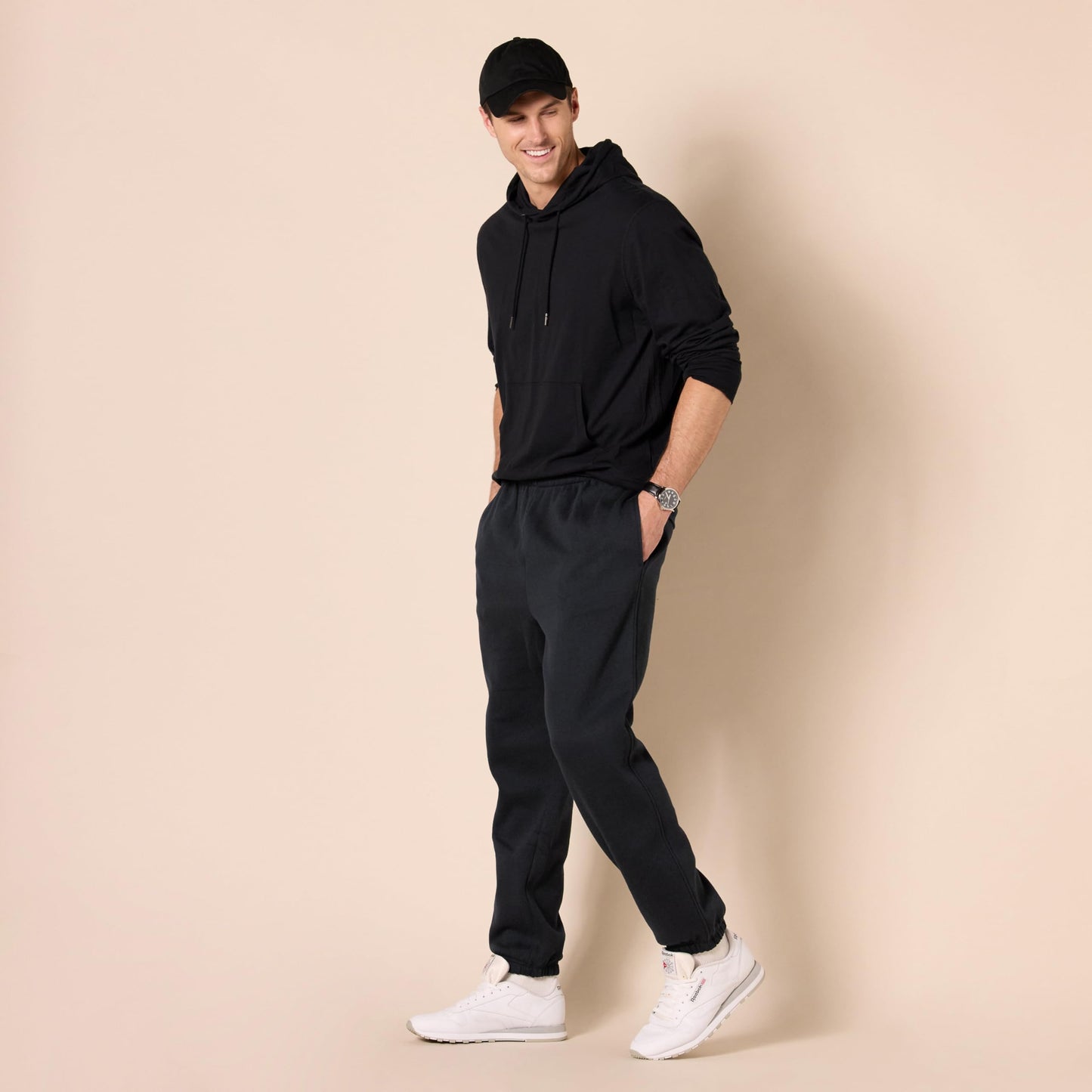 Amazon Essentials Men's Closed Bottom Fleece Pant, Black, X-Large
