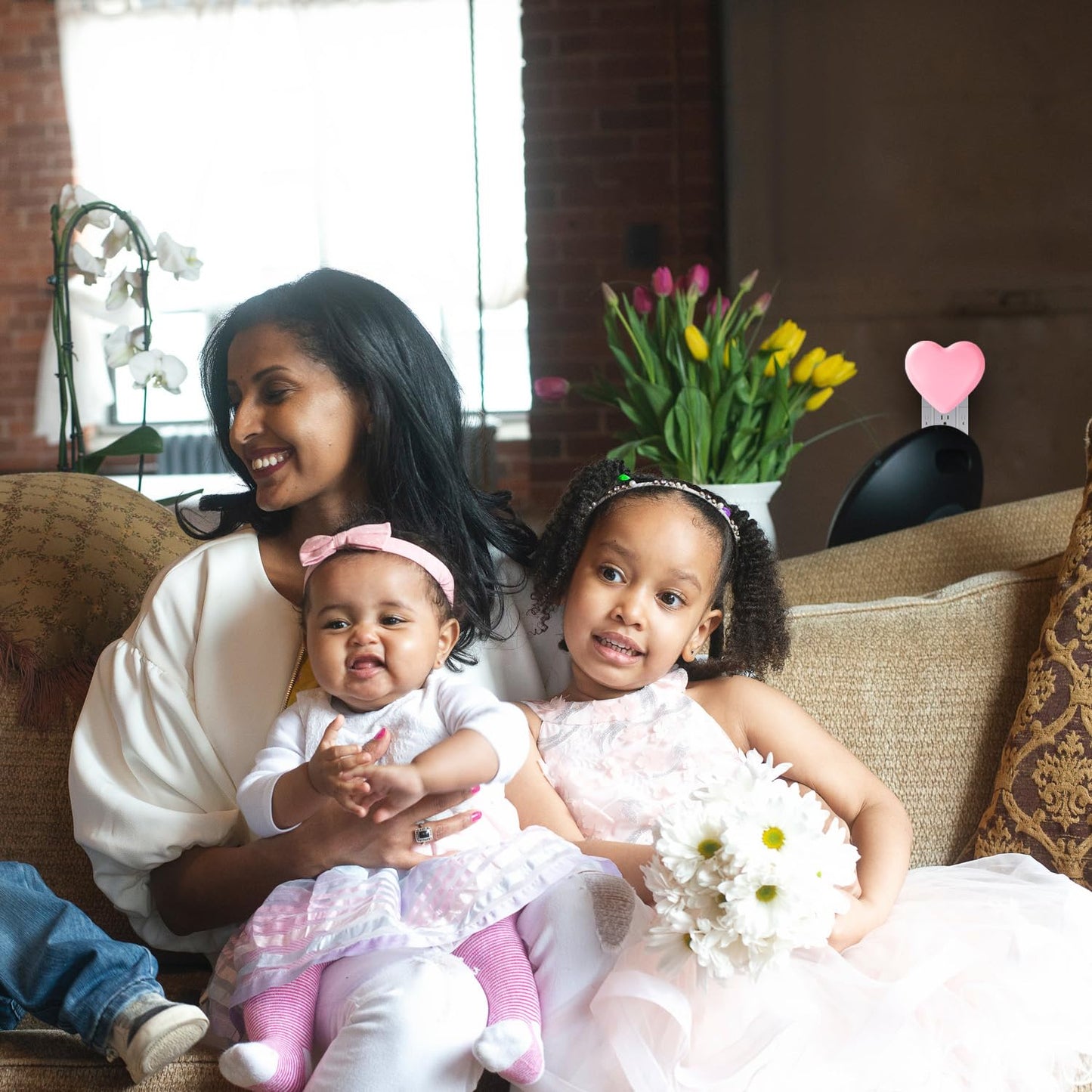 INZU Night Lights Plug into Wall, LED Night Light for Kids, Cute Nightlight with Auto Dusk to Dawn Sensor, LED Nightlight with Soft Warm Light for Bedroom, Nursery, Bathroom, Hallway (4Pack Pink)