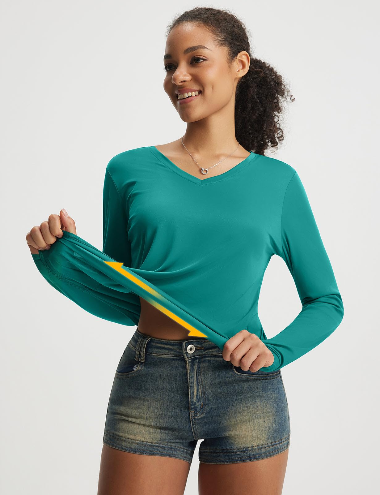 baleaf Womens Sun Shirts UPF 50+ UV Protection Long Sleeve V Neck Lightweight Breathable Quick Dry Tops Hiking Running Green L