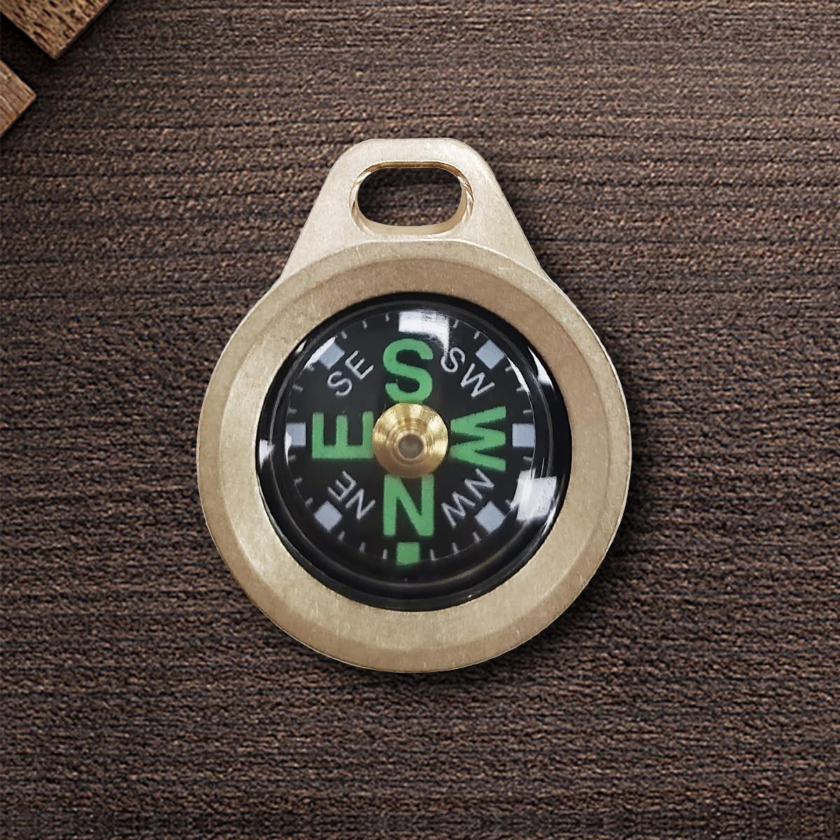Dr.Metalleung Compact Pocket Brass Compass Brass Compass Small Compass Essential EDC Orienteering Tool for Hiking, Camping, Survival, and Outdoor Adventures | Durable & Stylish Design