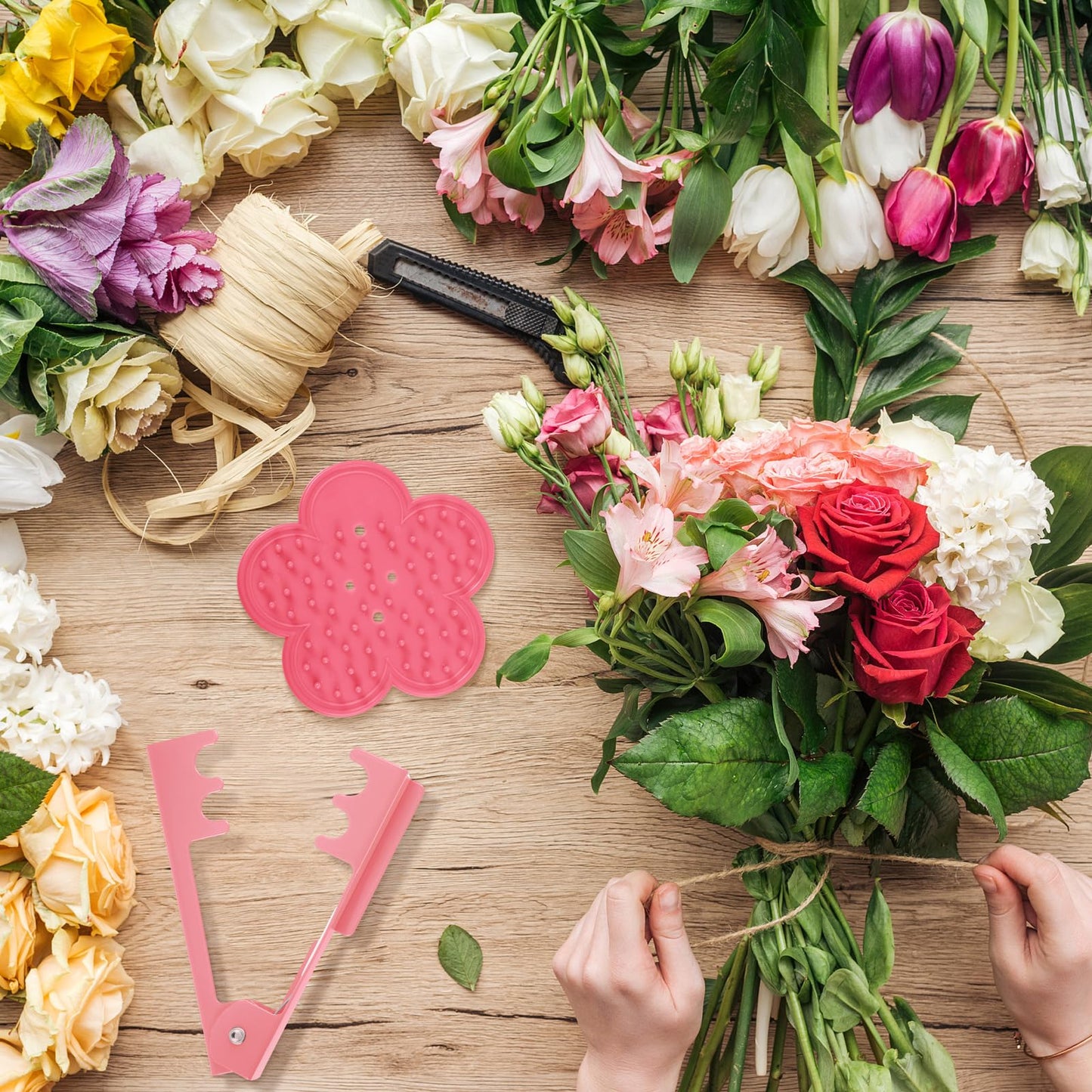 WILLBOND 2 Sets Thorn Remover for Rose, Durable Rose Stem Leaf Thorn Stripper Tool Kit Floral Stem Remover Crafting Tools Florist Garden Floral Arrangements(Pink)