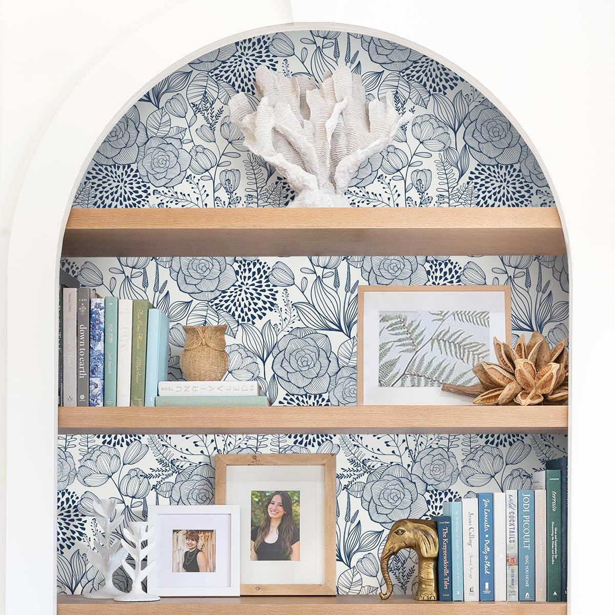 Wudnaye Navy Blue Floral Peel and Stick Wallpaper Blue and White Wallpaper 16.9"×118" Navy Floral Stick and Peel Wall Paper Flowers Contact Paper Self Adhesive Removable Waterproof for Bathroom Decor