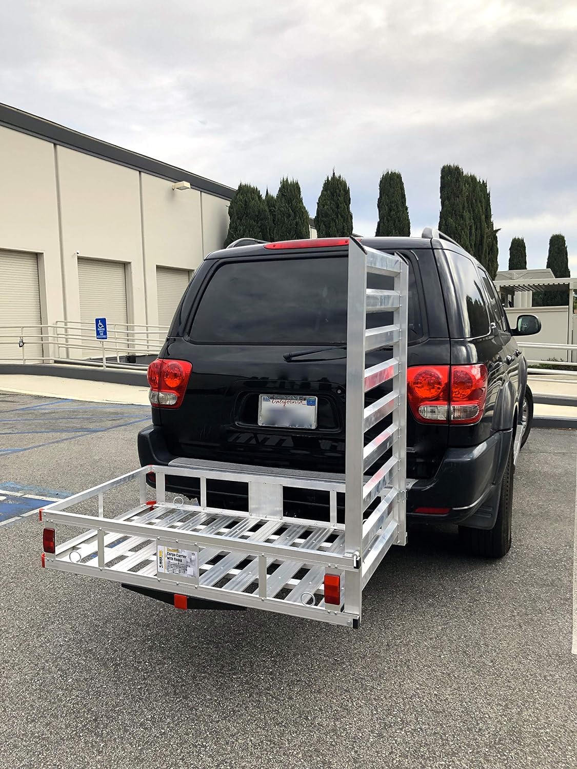 MaxxHaul 80779 Aluminum Hitch Mount Wheelchair/Mobility Carrier – 50" x 29.5" Cargo Basket with High Side Rails & 47" Ramp – Fits 2" Receiver – 500 lb Capacity for Trucks, SUVs, Vans, RVs