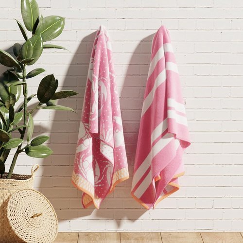 Great Bay Home 100% Cotton Beach Towels - Absorbent Quick-Dry Pool Towels | 2 Pack 30 x 60" (Pink/White Crabs & Stripes)