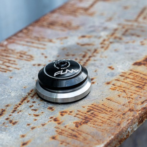 Funn Descend Integral Headset, Upper IS42/28.6 and Lower IS52/40, Angular Contact Bearing, Headset for Mountain Bike, BMX Bike, Road Bike and Gravel Bike