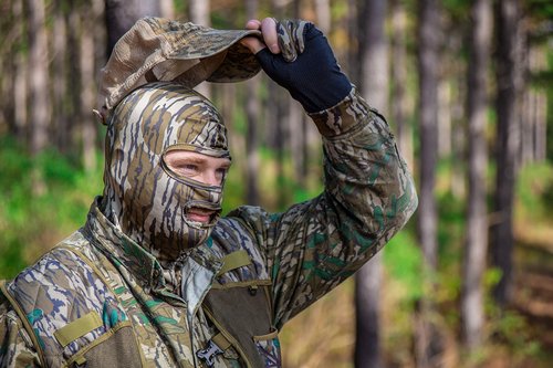 Primos Hunting Masks (Mossy Oak & Real Tree Camo Options) (PS6666)