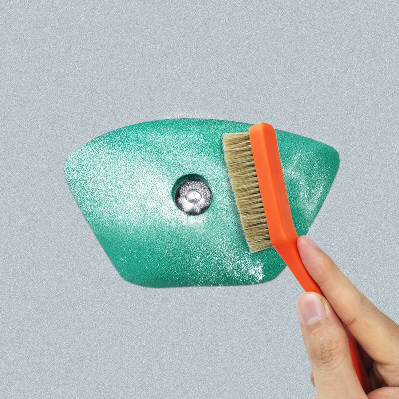 Climbing & Bouldering Brush with Natural Firm Boar's Hair Bristles and Durable Handle, Climbing Chalk Brush Designed for Ultimate Performance on Climbing Wall Indoor or Outdoor (Black&White)