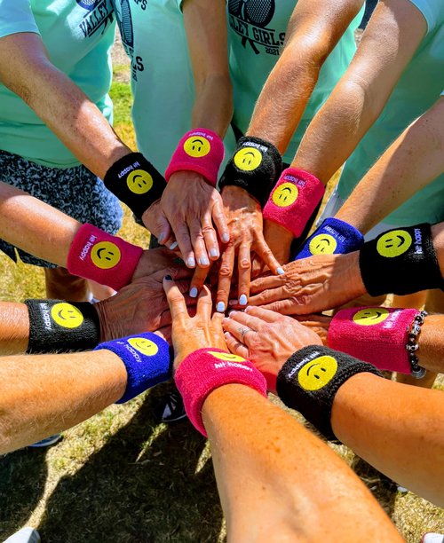 Hit Happy Tennis Wristbands (Pink)