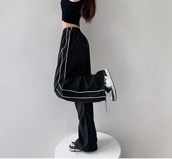 Baggy Y2K Parachute Pants - Medium Black