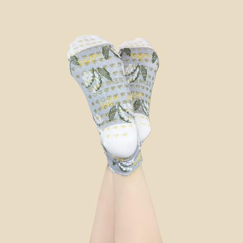 Floral Jacquard Non-Slip Yoga Socks - 3 Pairs for Pilates & Barre - Multi