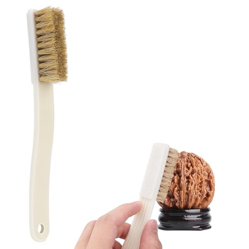 Bouldering Brush with Boar's Hair Bristles and Long Handle