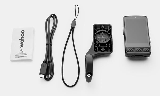 ELEMNT ROAM V3 GPS Cycling Computer - Dual-Band Navigation