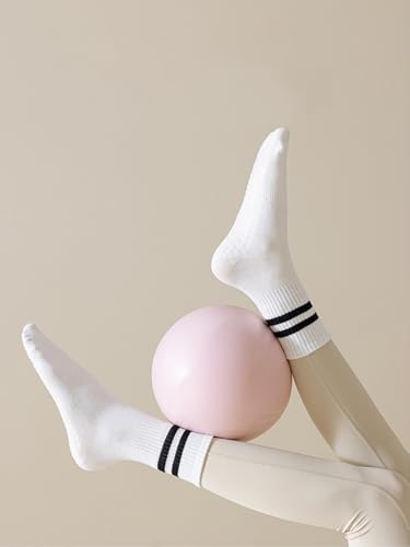 Non-Slip Pilates Socks with Grips for Women - White 3 Pack