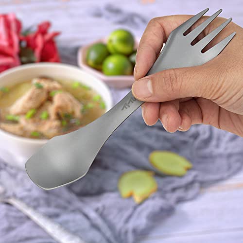 3-in-1 Titanium Spork – Lightweight Camping Utensil Set