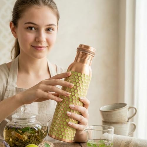 Pure Copper Water Bottle 32 oz with Leak-Proof Cap & Cleaning Brush - Handmade Hammered Design