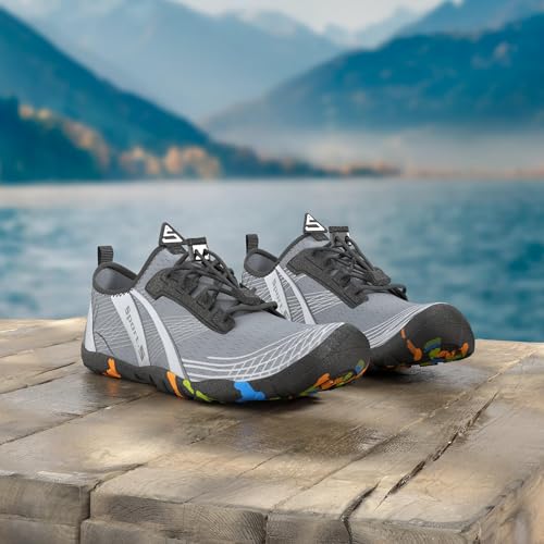 Quick-Dry Water Shoes for Men & Women - Light Gray, Size 12 Women/10.5 Men