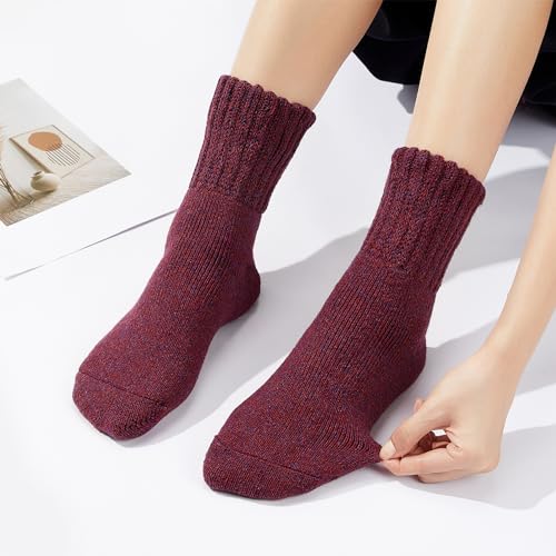 Cozy Warm Wool Crew Socks for Women - Thick Boot Socks - Burgundy