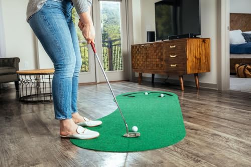 Golf Putting Green - Kidney Shaped 3' x 9' with 3 Cups - Green
