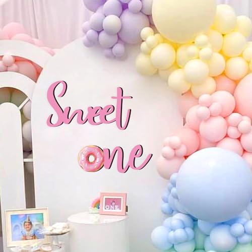 Wooden Sweet One Birthday Sign Decals for Backdrop Baby Girls First Birthday Decorations Donut Birthday Party Supplies for 1 Year Old Girl Sweet First Birthday Party Sign Banner Baby Girls Photo Props