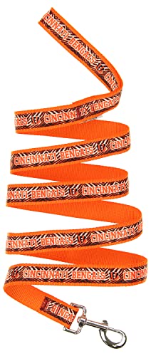 NFL Cincinnati Bengals Dog & Cat Leash - Large, Zubaz Print