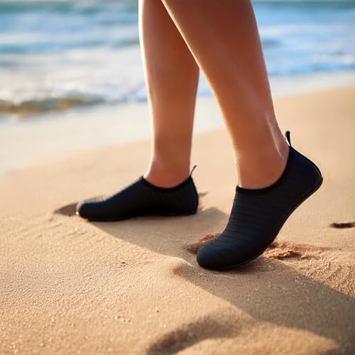 Quick-Dry Aqua Water Shoes for Women & Men - Size 8-8.5 / 7-7.5, Black