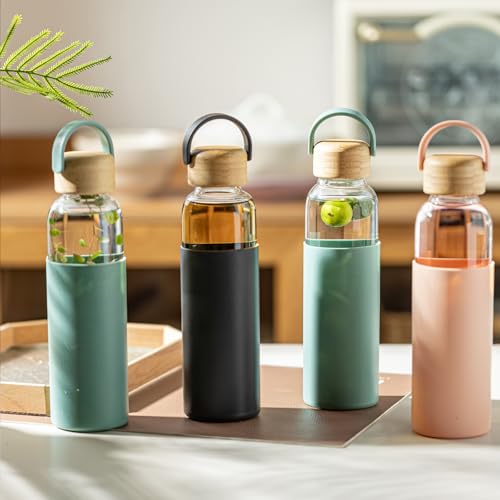Green 21oz Borosilicate Glass Water Bottle with Silicone Non-Slip Sleeve & Leak-Proof Lid