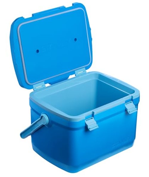 Stanley Adventure Easy-Carry Cooler 16qt Azure