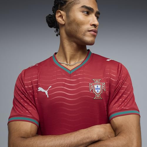 PUMA Portugal Home Jersey - Crew Neck Short Sleeve - Medium