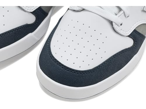 Men's Golf Spikeless Shoes - 10 Wide / White & Navy