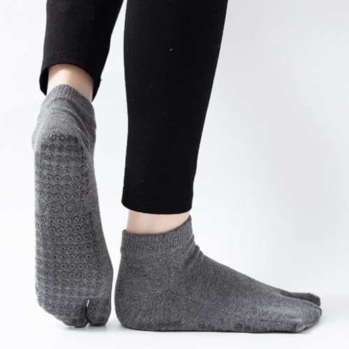 Non-Slip Five Toe Socks for Yoga & Pilates - Combed Cotton - Light Green