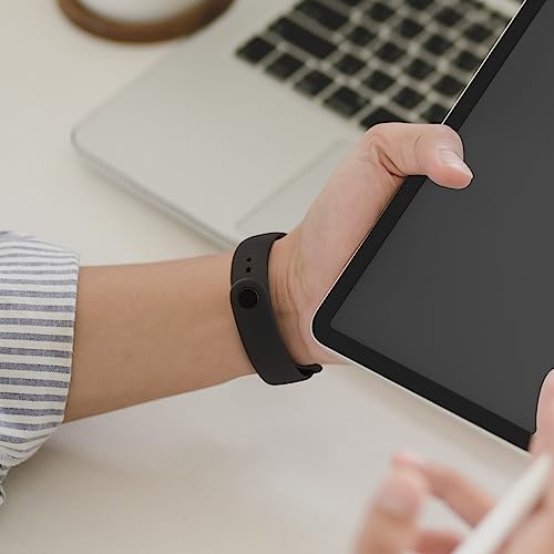 Soft Silicone Sport Band for Fitness Tracker - Adjustable - Black
