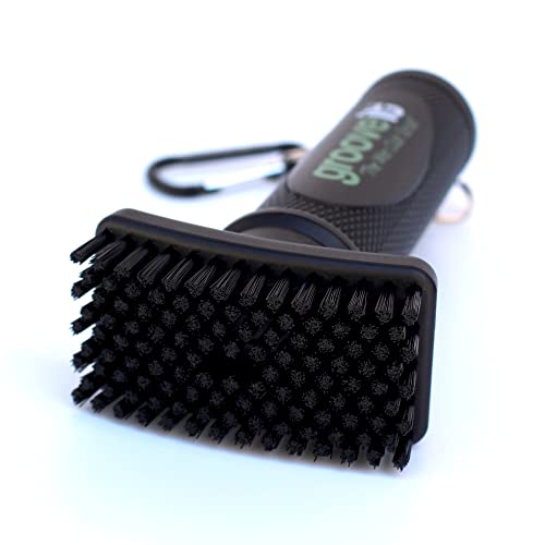 Golf Water Brush with Magnetic Attachment - 1 Count