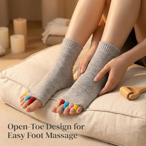 Foot Alignment Socks with Toe Separators for Yoga - Grey