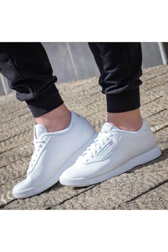 Women's Comfortable Sneakers - Classic Tennis Shoes
